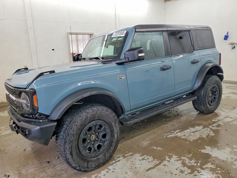 2022 FORD BRONCO — VIN 1FMEE5DP4NLB34829