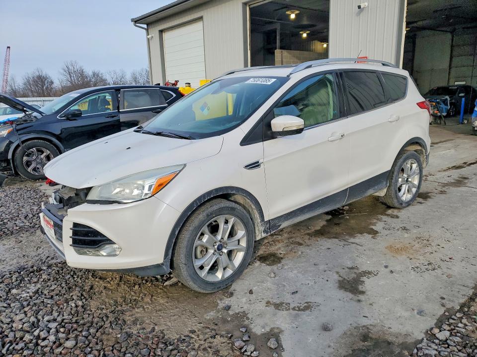 2016 FORD ESCAPE — VIN 1FMCU9J94GUC42484