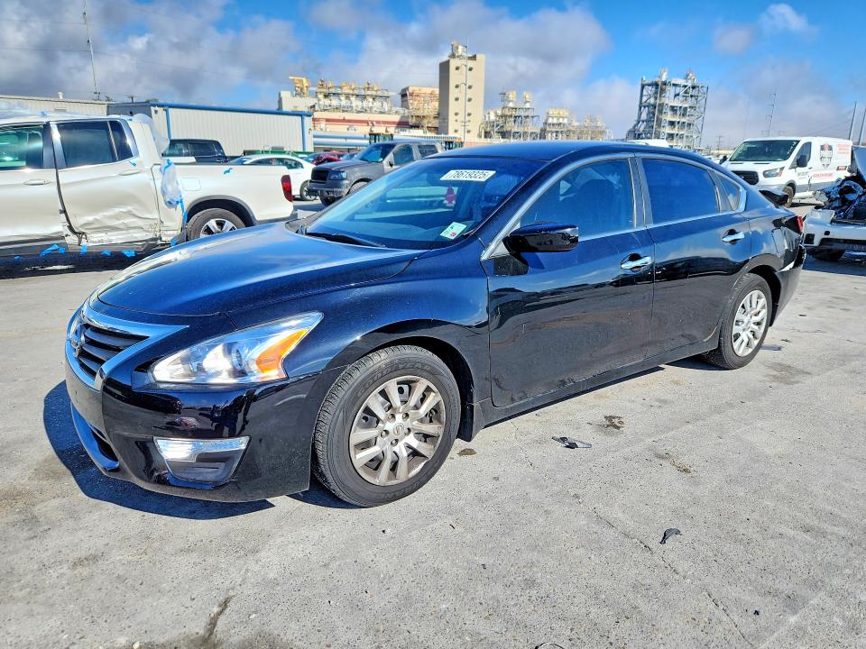 2015 NISSAN ALTIMA — VIN 1N4AL3AP1FN391105