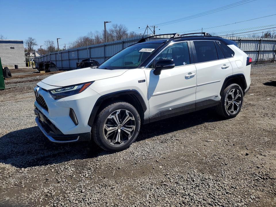 2022 TOYOTA RAV4 PRIME — VIN JTMEB3FV9ND099549