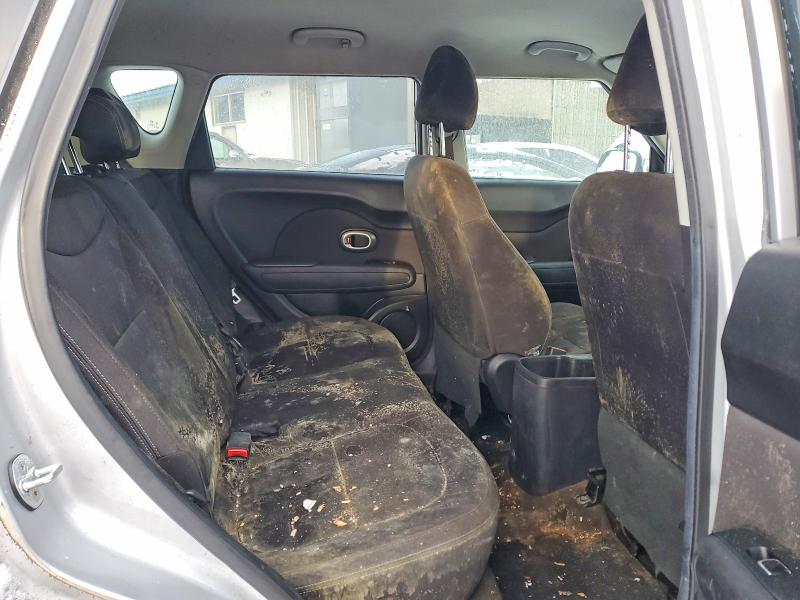 KNDJN2A2XH7452946