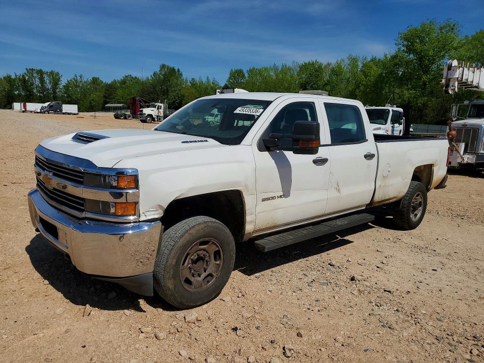 2018 CHEVROLET SILVERADO — VIN 1GC1CUEY6JF119011