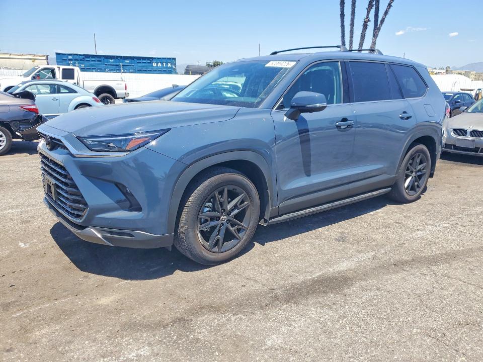 2026 TOYOTA GRAND HIGHLANDER HYBRID — VIN 5TDACAB5XTS072531