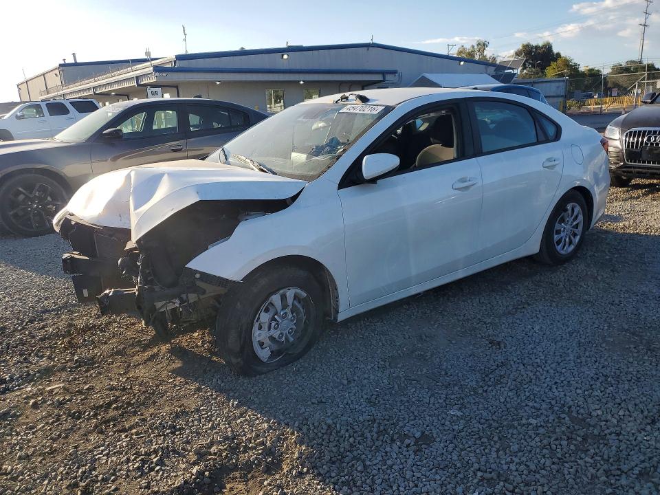 2019 KIA FORTE — VIN 3KPF24AD1KE028042