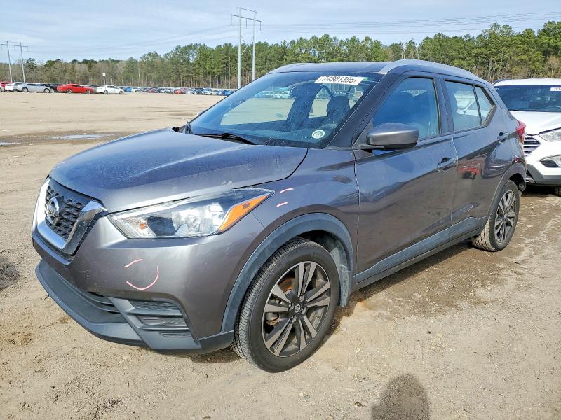 2018 NISSAN KICKS S — VIN 3N1CP5CU7JL508428