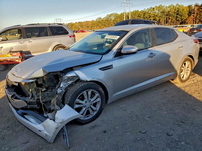 2013 KIA OPTIMA LX — VIN 5XXGM4A77DG206104