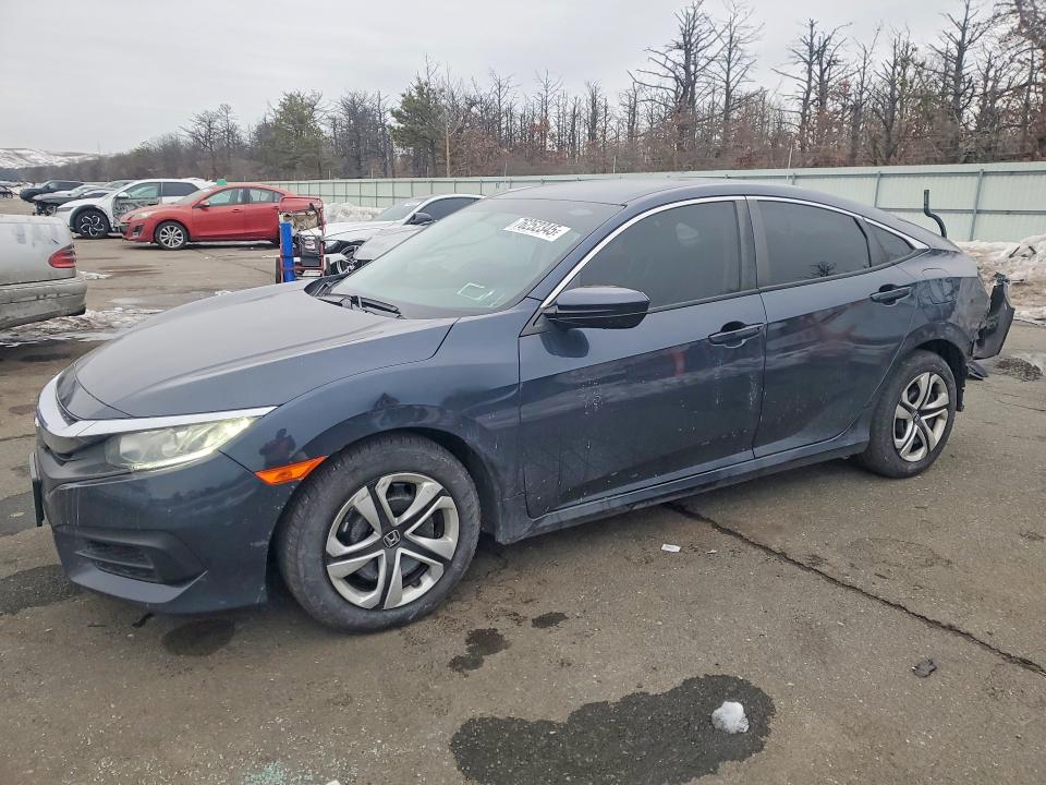 2018 HONDA CIVIC — VIN 19XFC2F57JE208949