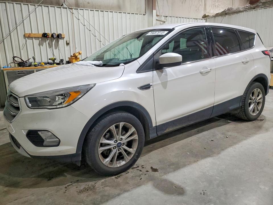 2017 FORD ESCAPE — VIN 1FMCU0GD2HUB78129