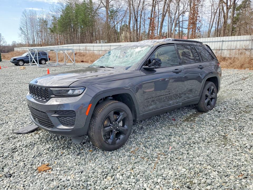 2025 JEEP GRAND CHEROKEE — VIN 1C4RJHAG9SC359668