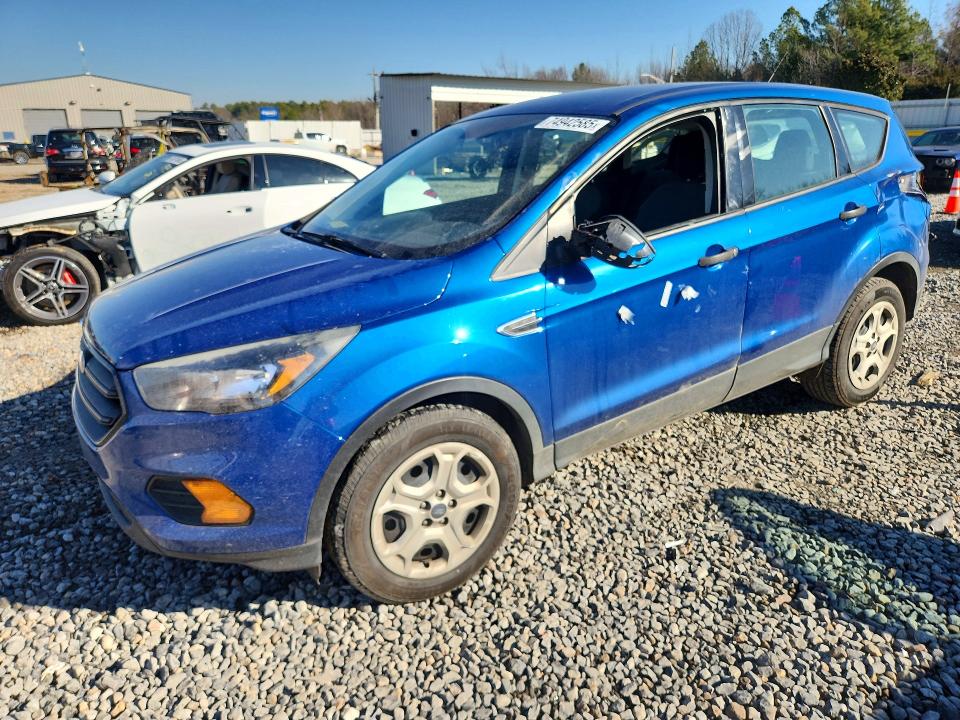 2019 FORD ESCAPE — VIN 1FMCU0F71KUA89395