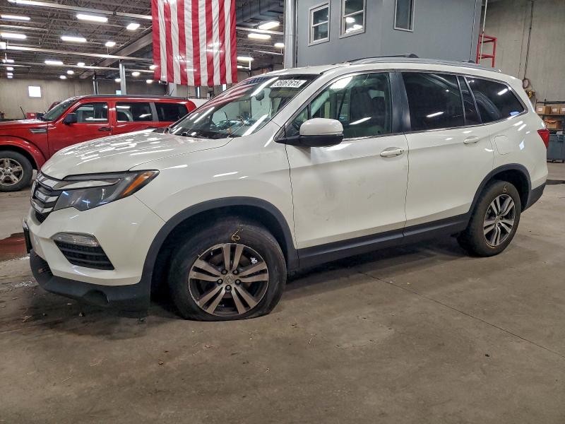2017 HONDA PILOT EXL — VIN 5FNYF6H52HB037715