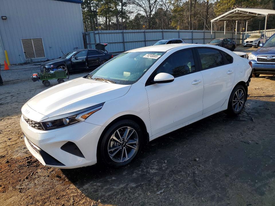 2024 KIA FORTE — VIN 3KPF24AD4RE781736