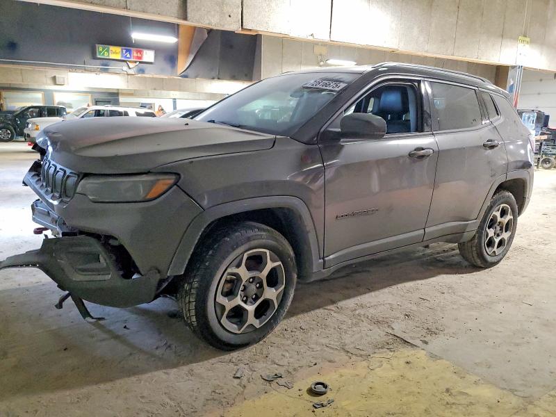 2022 JEEP COMPASS TR — VIN 3C4NJDDB2NT153415