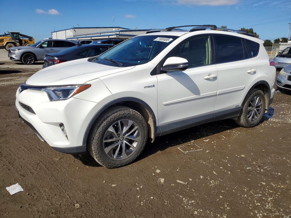 2016 TOYOTA RAV4 HV — VIN JTMRJREV9GD032073