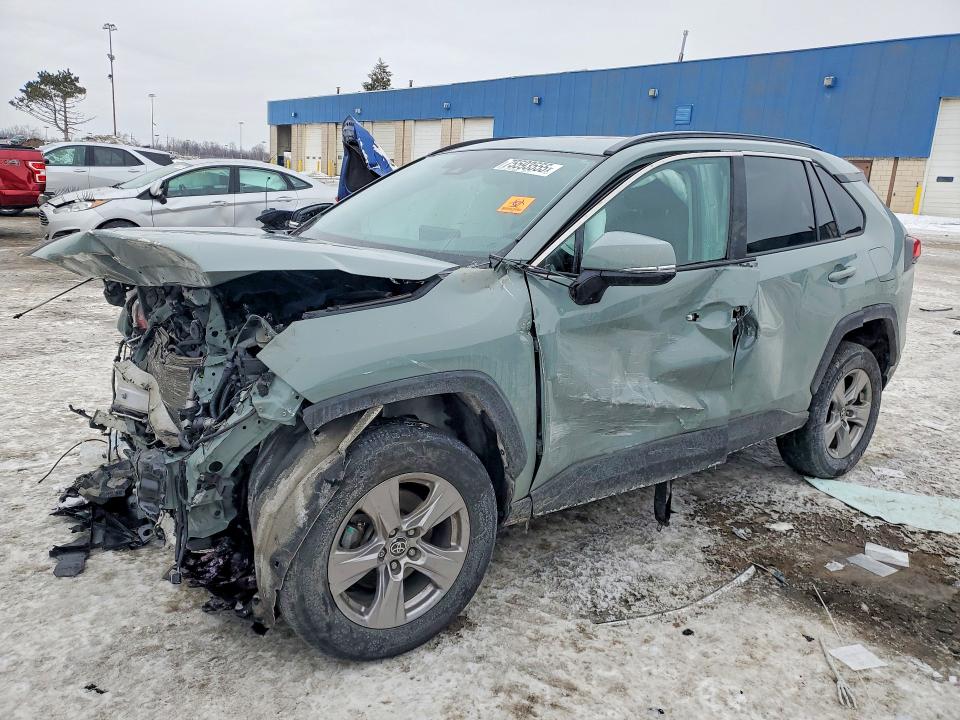 2022 TOYOTA RAV4 — VIN 2T3P1RFV6NW278181