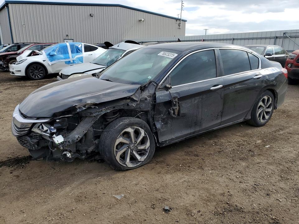 2017 HONDA ACCORD — VIN 1HGCR2F73HA111295