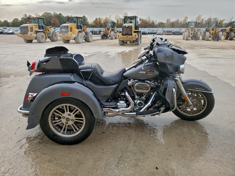 2022 HARLEY-DAVIDSON FLHTCUTG — VIN 1HD1MAF13NB850133