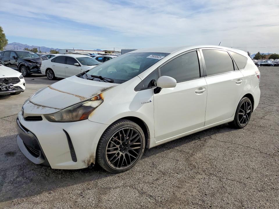 2017 TOYOTA PRIUS V — VIN JTDZN3EU3HJ067297