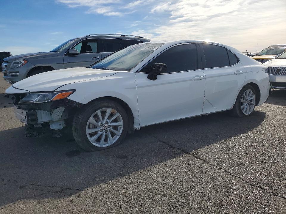 2021 TOYOTA CAMRY — VIN 4T1C11AK8MU602753