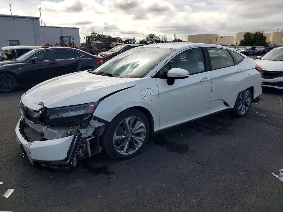 2018 HONDA CLARITY — VIN JHMZC5F19JC012822