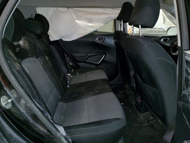 KNDJ33AU8L7712833