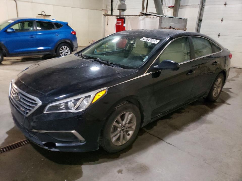 2016 HYUNDAI SONATA — VIN 5NPE24AF6GH402936