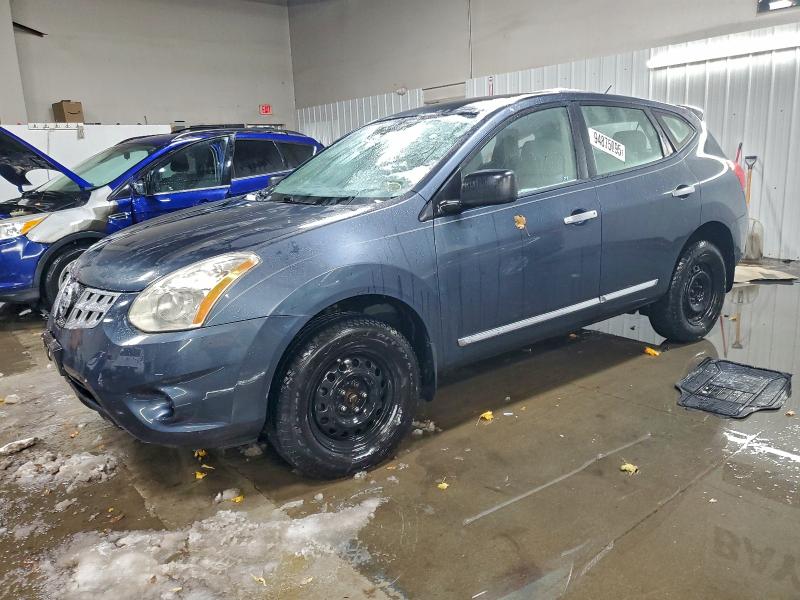 2013 NISSAN ROGUE S — VIN JN8AS5MT0DW515099