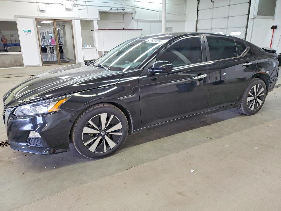 2021 NISSAN ALTIMA — VIN 1N4BL4DV5MN368525