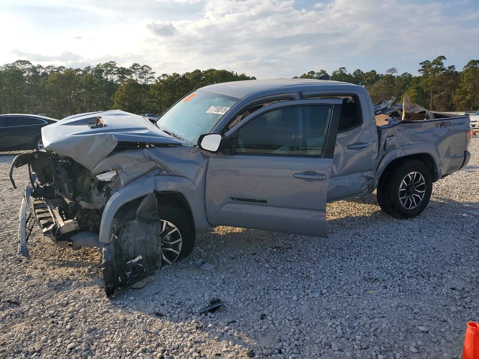 2021 TOYOTA TACOMA — VIN 5TFAZ5CN7MX104853