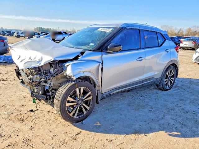 2019 NISSAN KICKS S — VIN 3N1CP5CU2KL515093