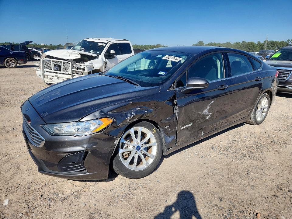 2019 FORD FUSION — VIN 3FA6P0LU6KR225066