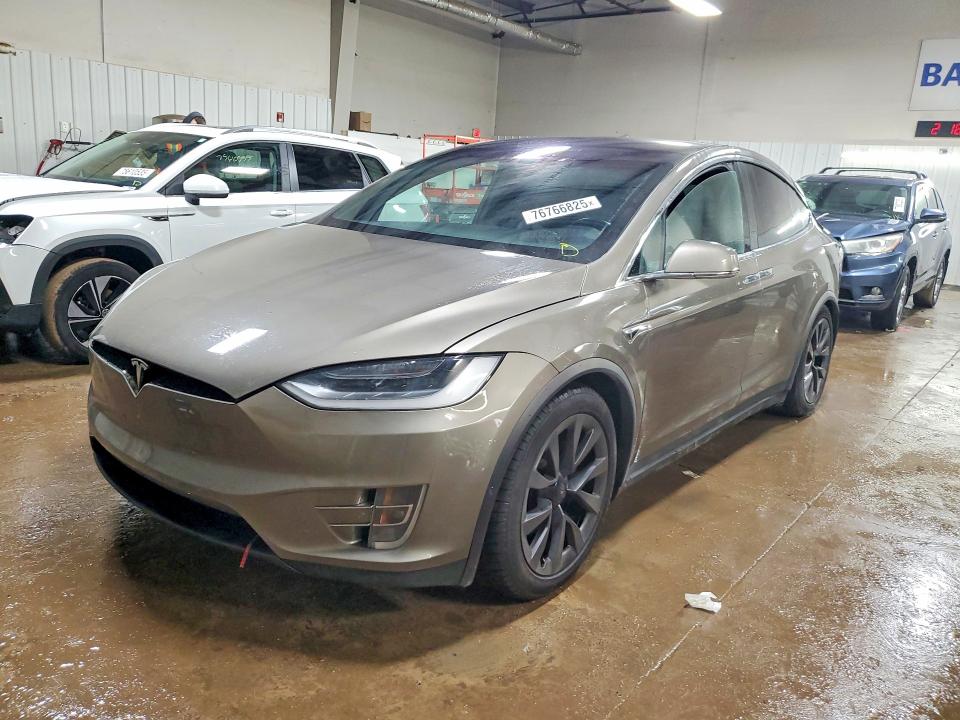 2016 TESLA MODEL X — VIN 5YJXCAE21GF005368