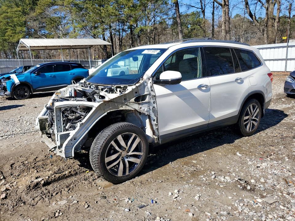 2017 HONDA PILOT — VIN 5FNYF6H96HB026218