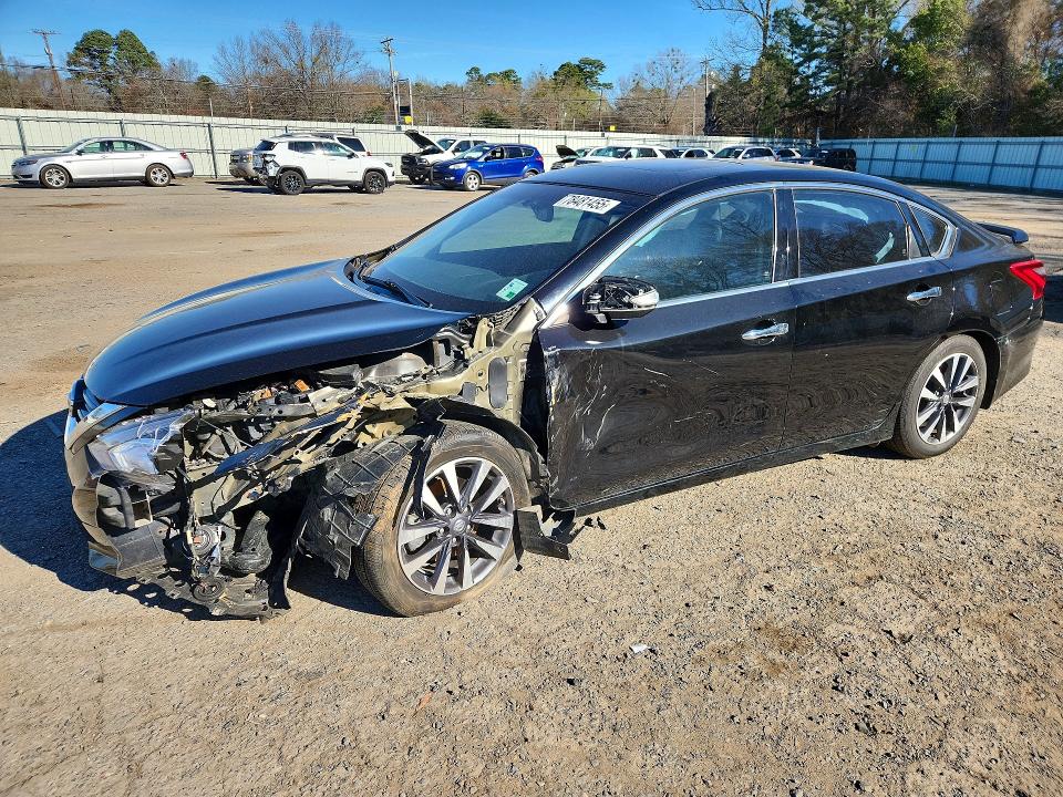 2017 NISSAN ALTIMA — VIN 1N4AL3AP7HC157016