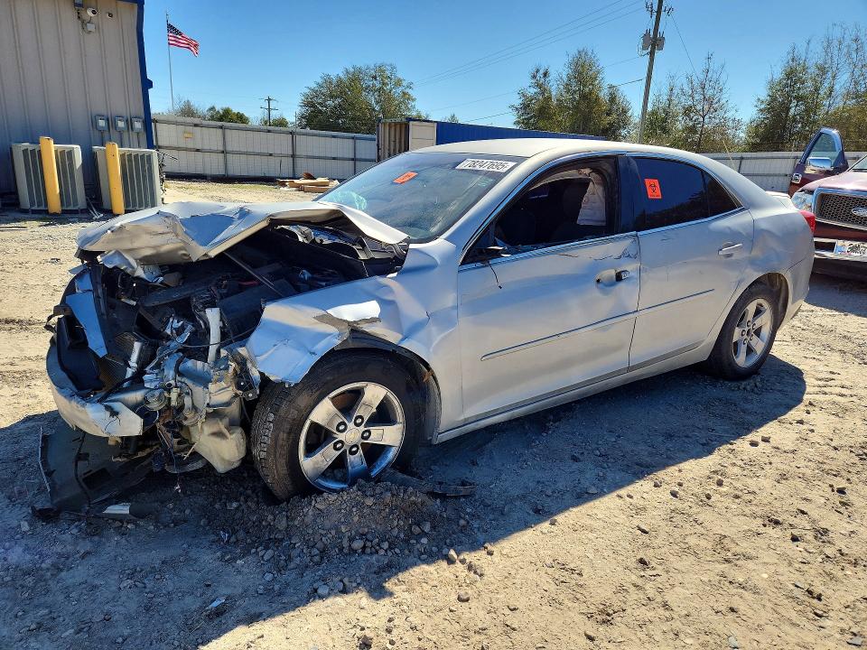 2015 CHEVROLET MALIBU — VIN 1G11B5SL9FF255988