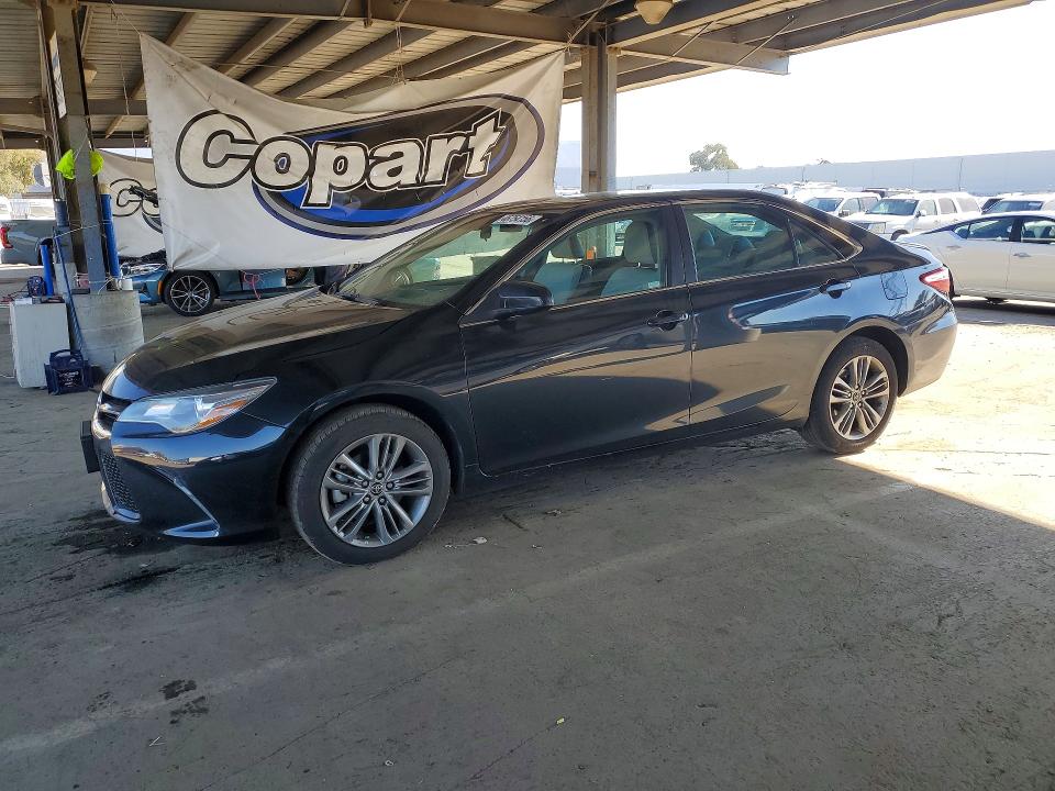 2015 TOYOTA CAMRY — VIN 4T1BF1FK4FU046076