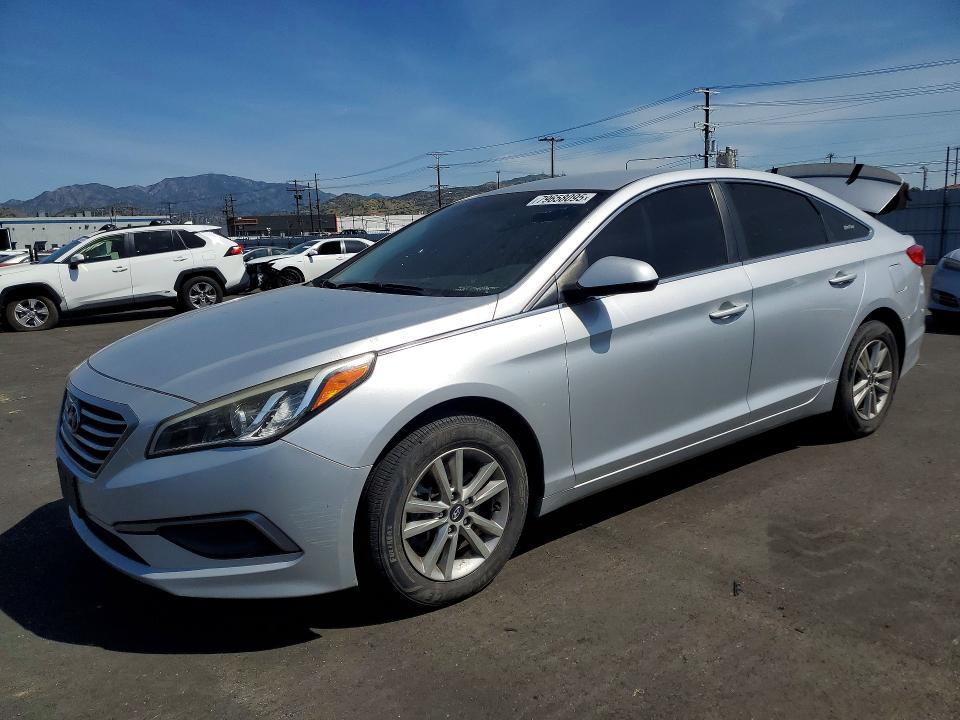 2016 HYUNDAI SONATA — VIN 5NPE24AF5GH268324