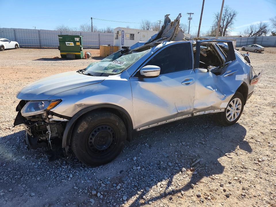 2016 NISSAN ROGUE — VIN JN8AT2MV4GW140643
