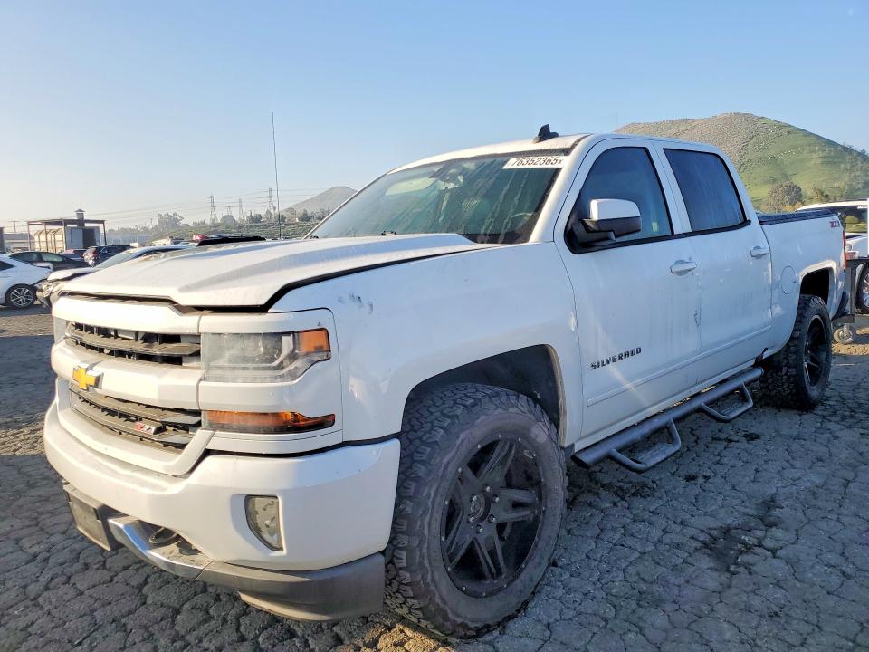 2016 CHEVROLET SILVERADO — VIN 3GCUKREC4GG119467