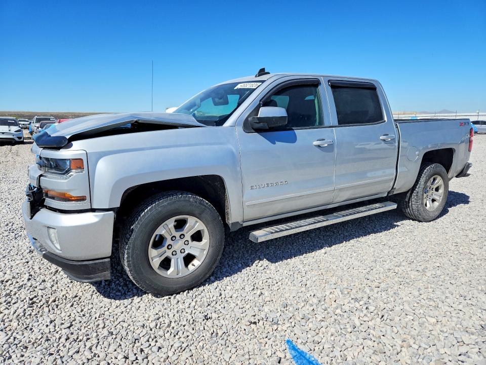 2017 CHEVROLET SILVERADO — VIN 3GCUKRECXHG181814