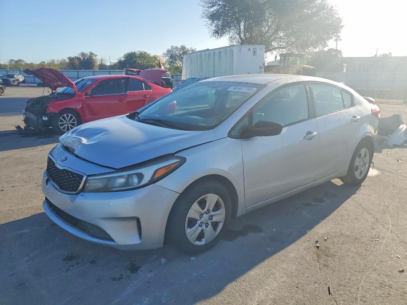 2017 KIA FORTE — VIN 3KPFK4A77HE057144