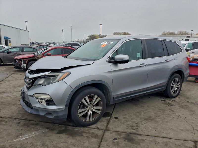 2017 HONDA PILOT EX — VIN 5FNYF5H33HB001380