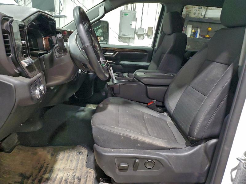 1GT4UTE7XSF221604