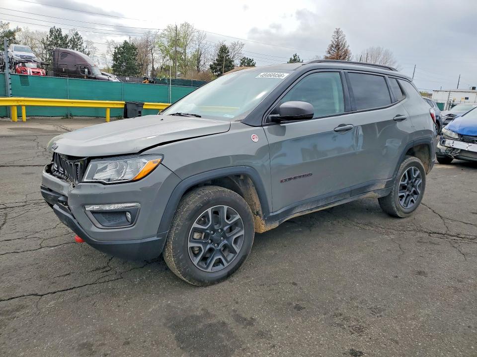 2019 JEEP COMPASS — VIN 3C4NJDDB5KT703430