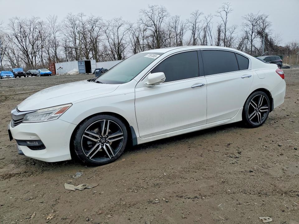 2016 HONDA ACCORD — VIN 1HGCR3F99GA035278