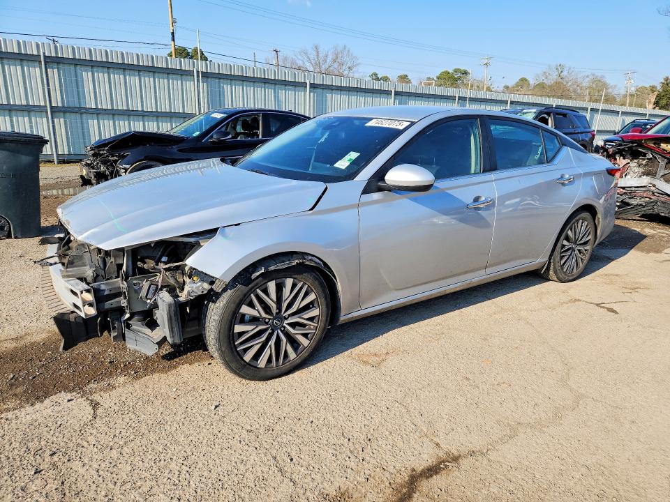 2023 NISSAN ALTIMA — VIN 1N4BL4DV2PN306018