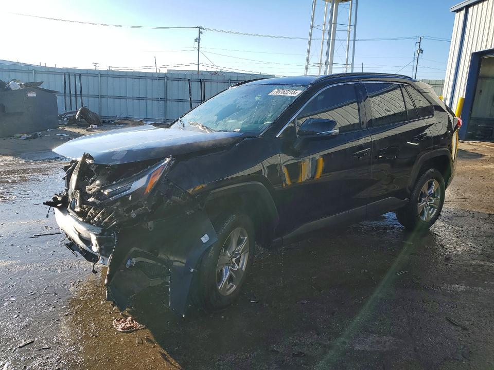 2025 TOYOTA RAV4 — VIN 2T3P1RFV8SW496196