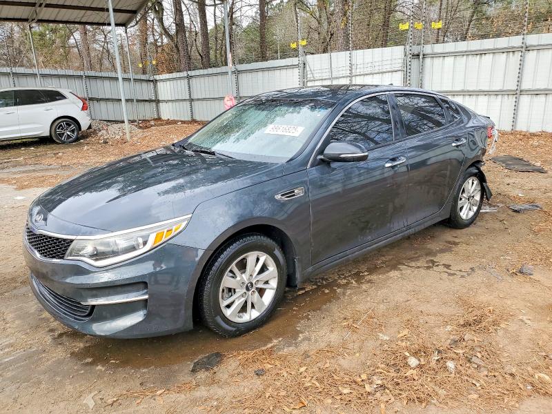 2016 KIA OPTIMA LX — VIN 5XXGT4L32GG087136