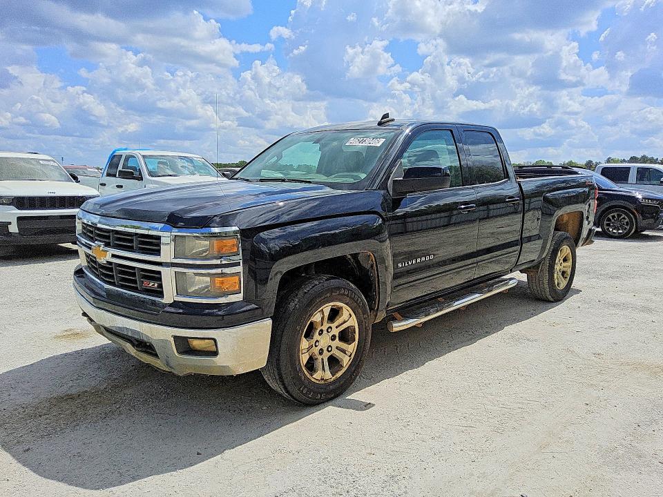 2015 CHEVROLET SILVERADO — VIN 1GCRCREC5FZ246634