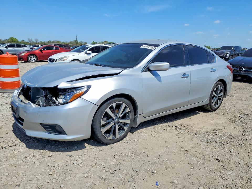 2017 NISSAN ALTIMA — VIN 1N4AL3APXHC230086